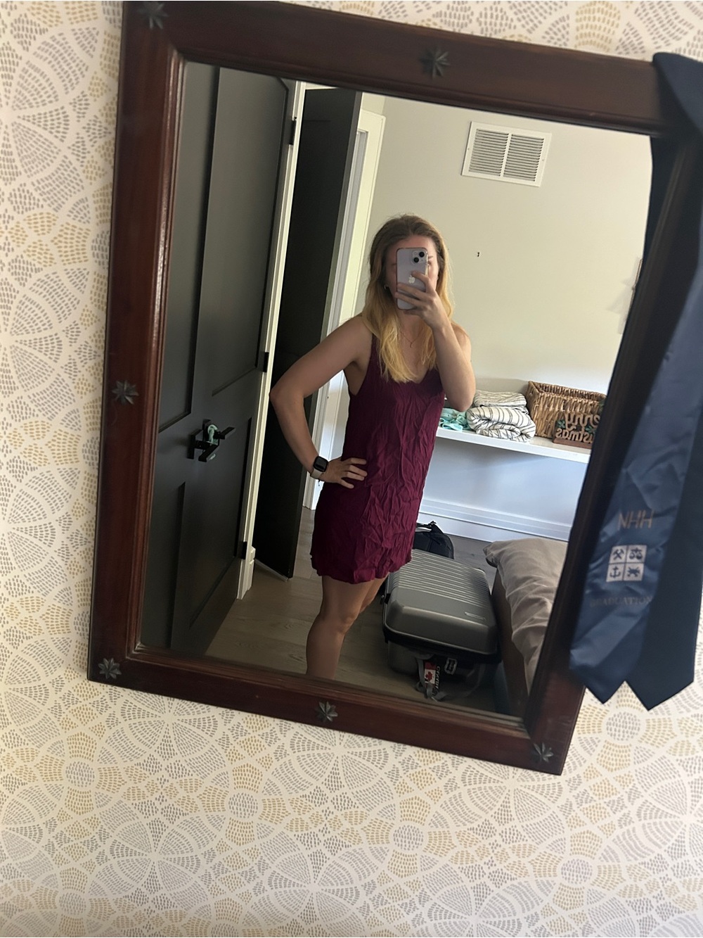 Wilfred Sleeveless Mini Dress in Wine